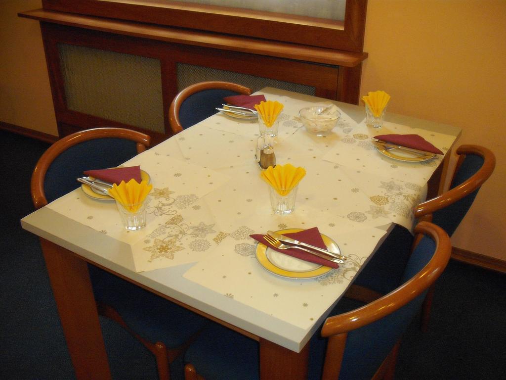 Hotel Forman Mlada Boleslav Luaran gambar